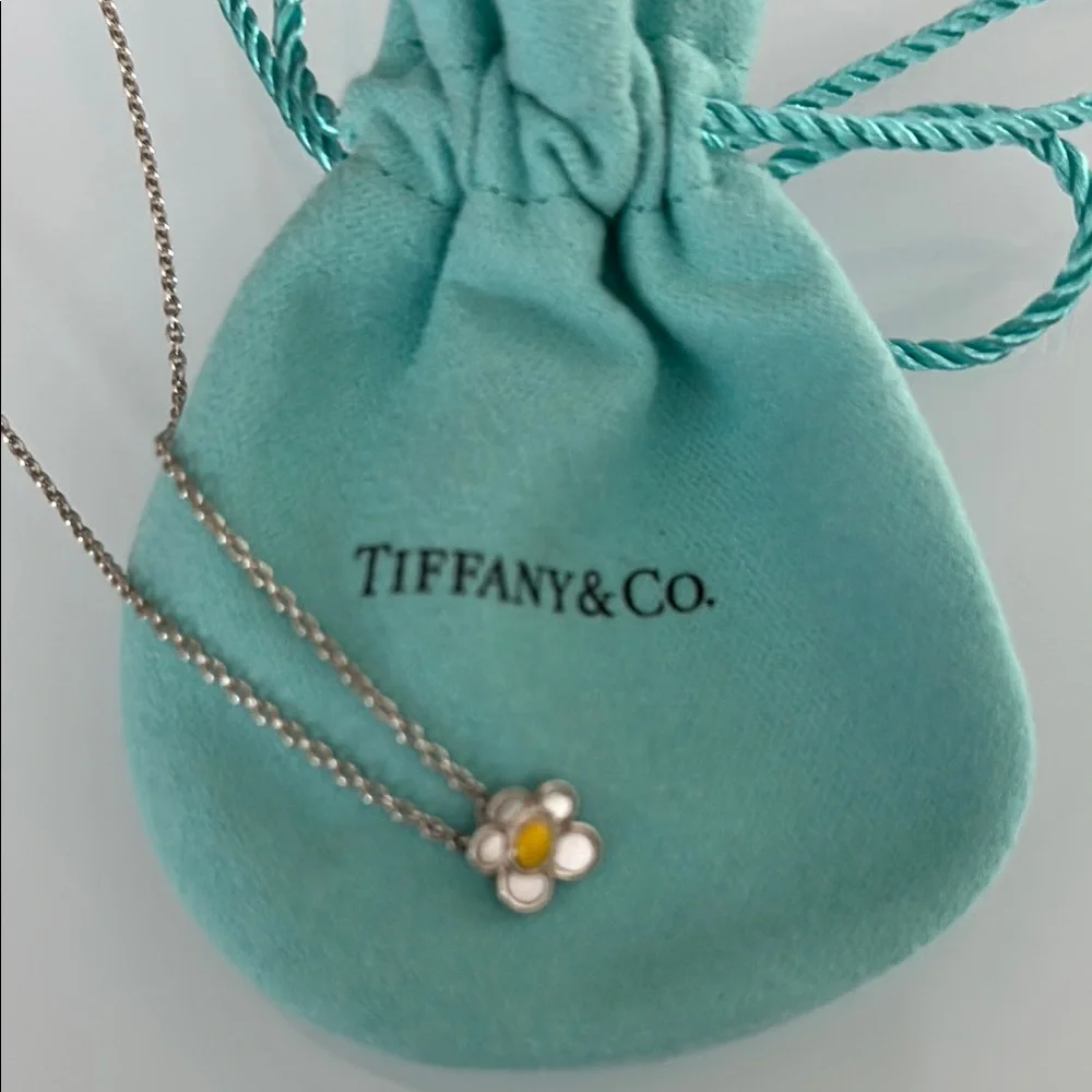 Vintage Tiffany & Co White & Yellow Daisy Sterling Silver Necklace - Picture 3 of 8